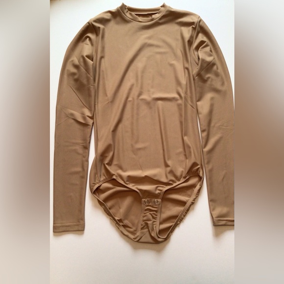 Body Liner - Picture 2 of 5